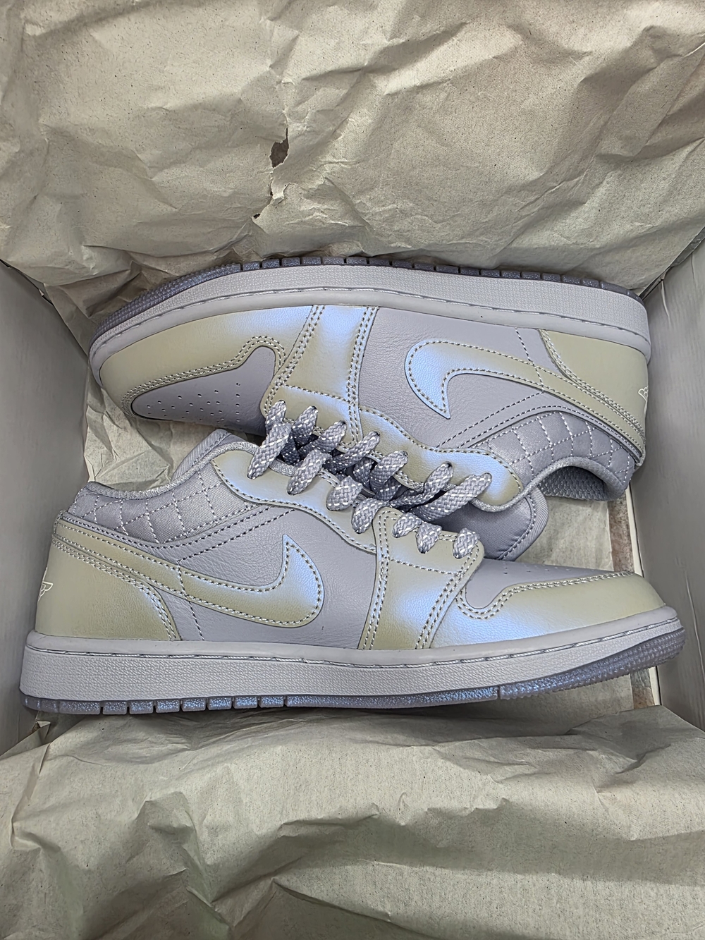Women's Air Jordan 1 Low SE Shoes 9W - Ghost Pure Platinum-Sail IM5129-010